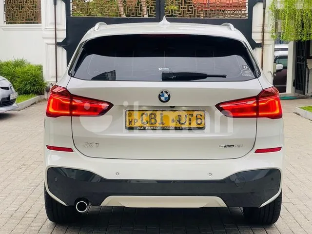 BMW X1 2019 photo 2