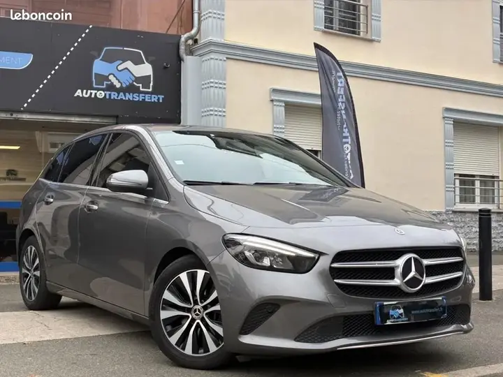 Mercedes-Benz B-Class 2021 photo 2