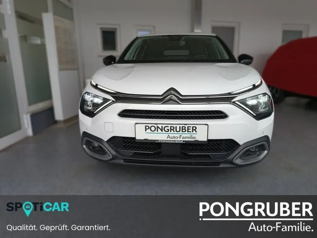 Citroen C4 2022 photo 2