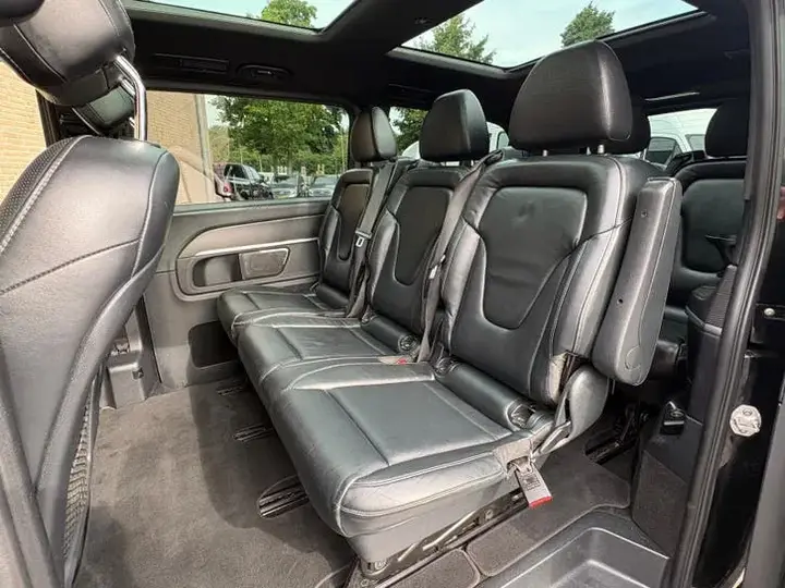 Mercedes-Benz V-Class 2016 photo 3