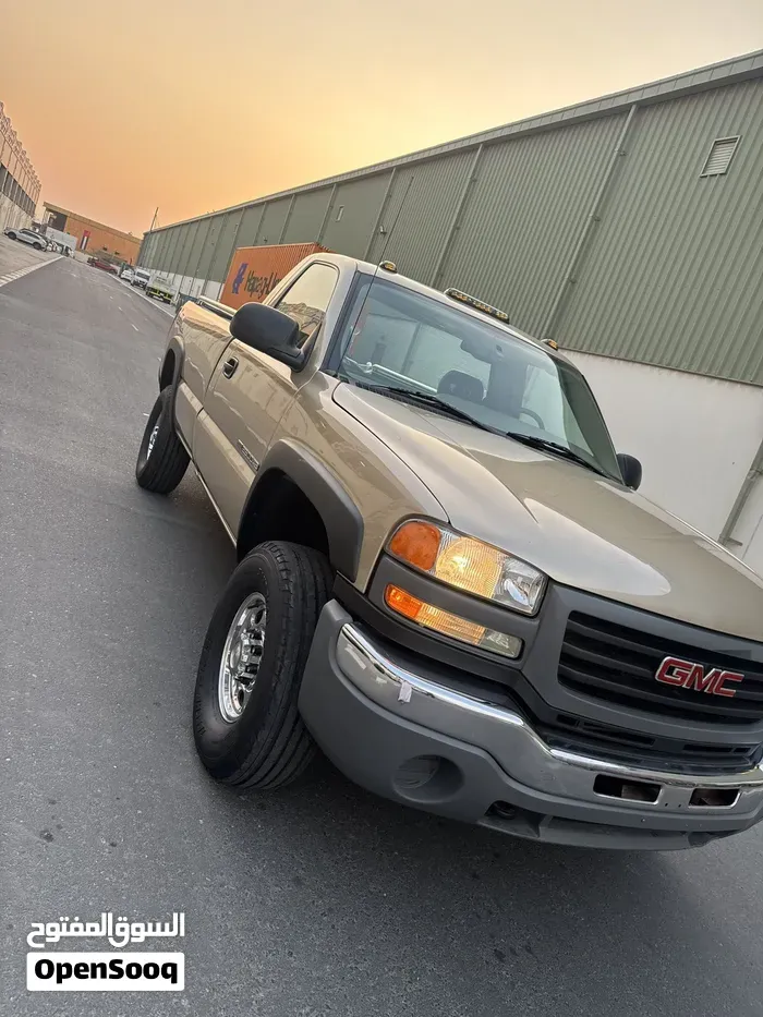 GMC Sierra 2003 photo 3