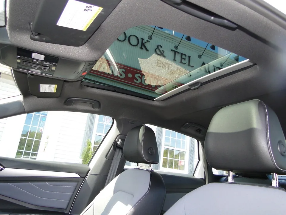 Volkswagen Jetta 2026 photo 5