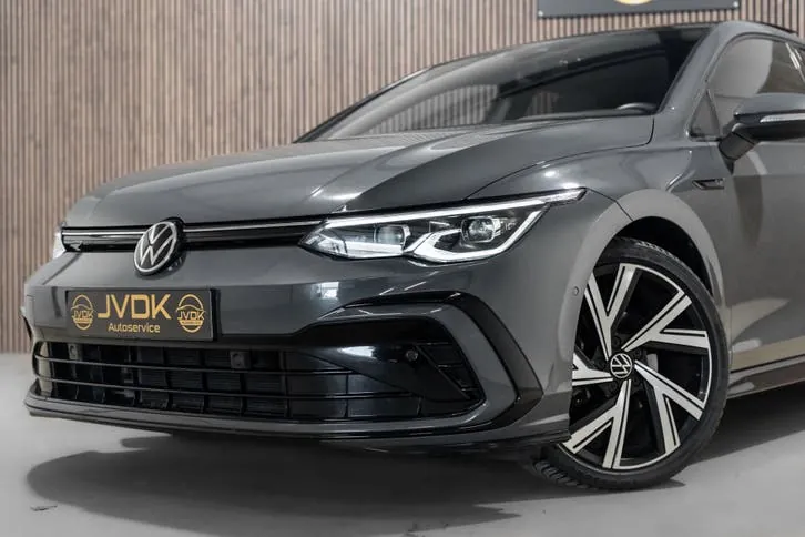 Volkswagen Golf 2020 photo 2