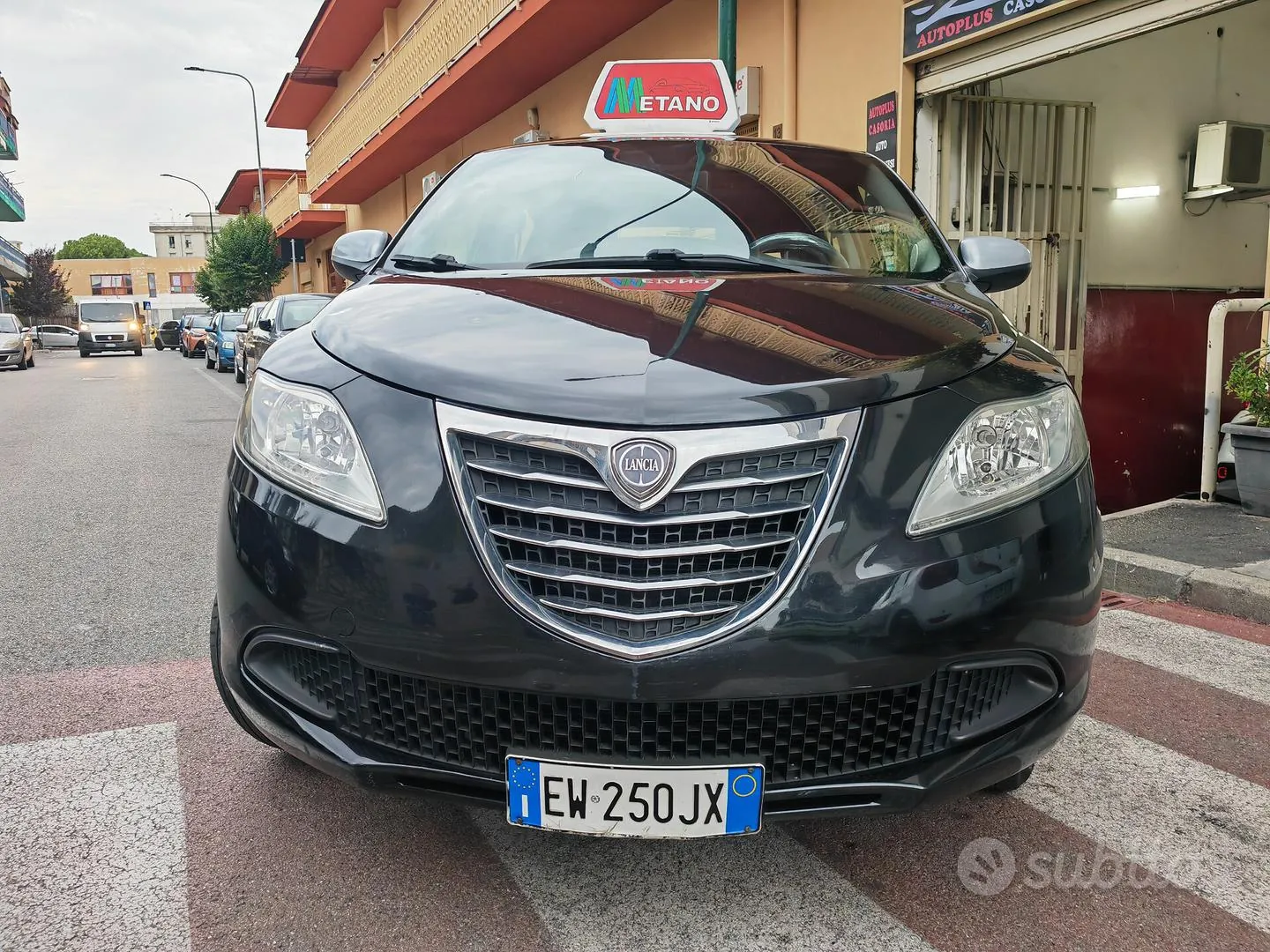 Lancia Ypsilon