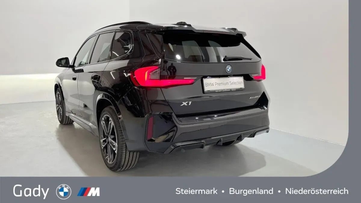 BMW X1 2026 photo 2