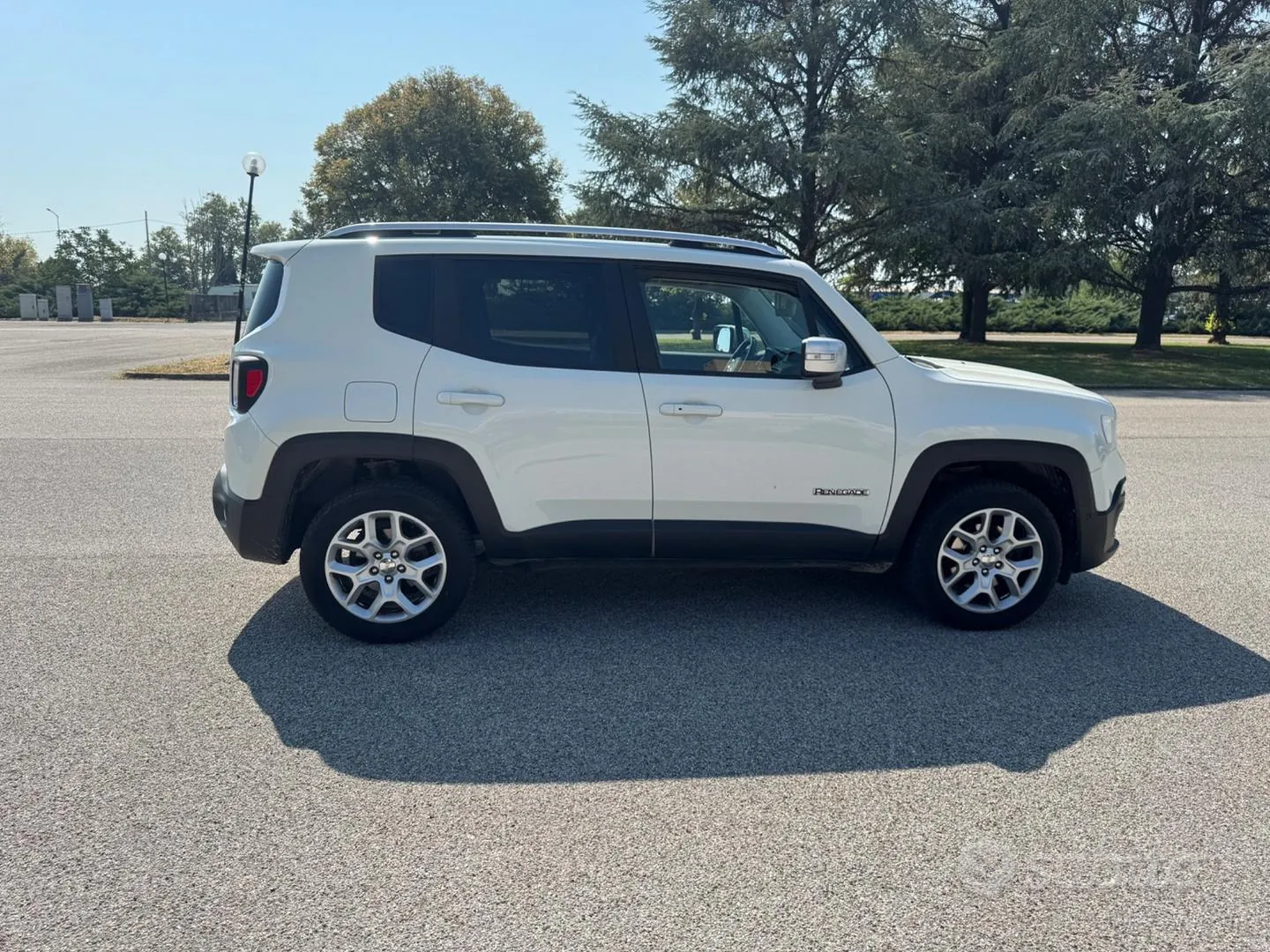Jeep Renegade 2017 photo 4