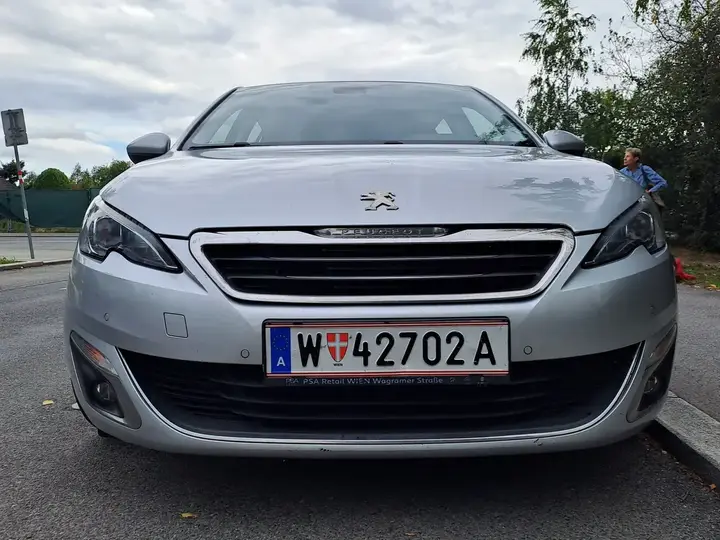 Peugeot 308 2015 photo 3