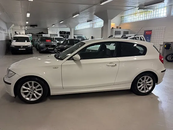 BMW 116I 2009 photo 2