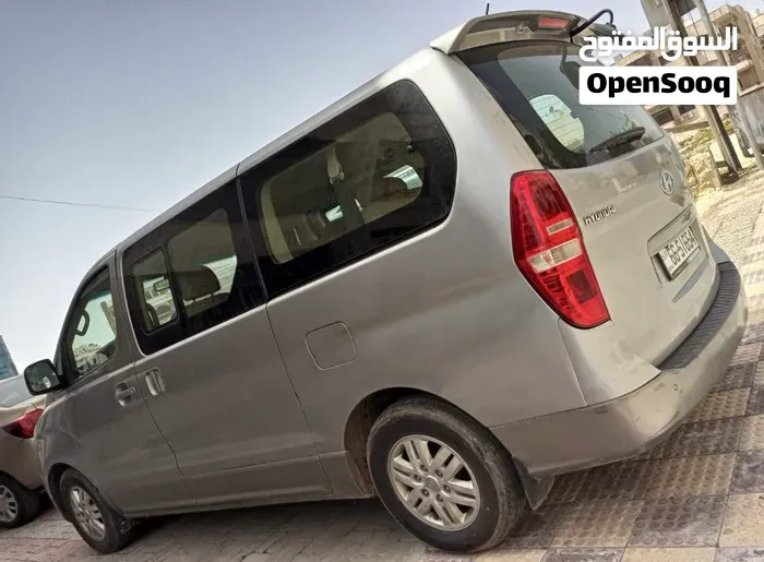 Hyundai H1 Gl 2018 photo 4