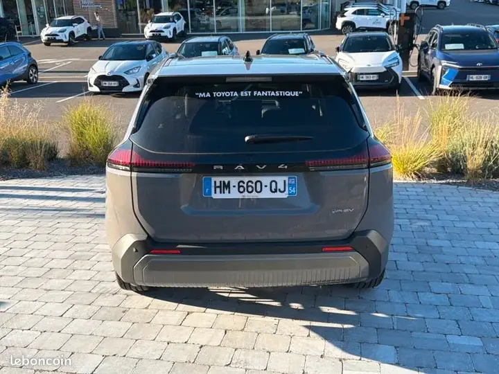 Toyota Rav4 2026 photo 4