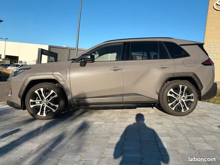 Toyota Rav4 2026 photo 2