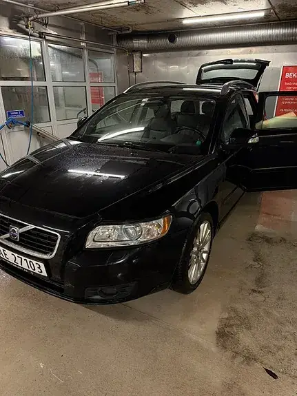 Volvo V50