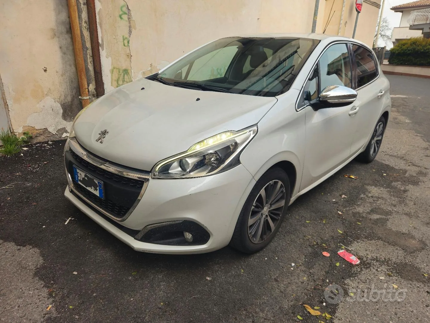 Peugeot 208 2016 photo 5