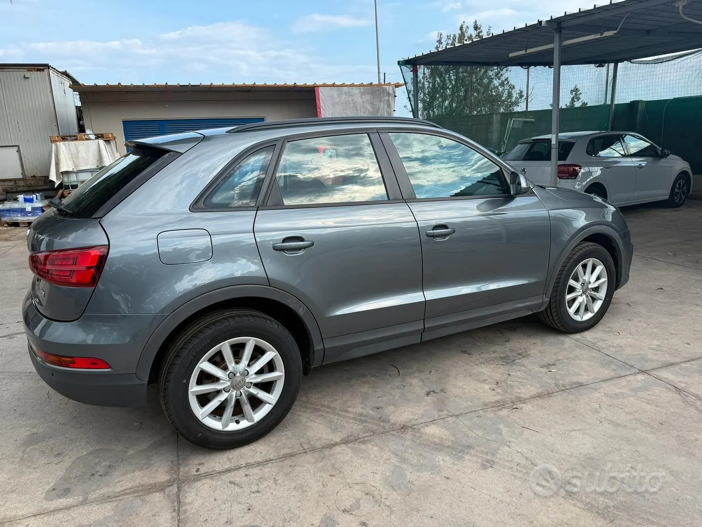 Audi Q3 2018 photo 4
