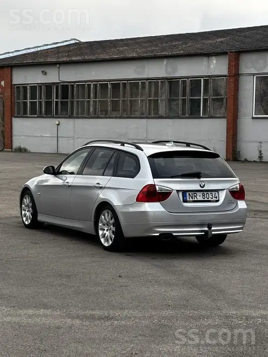 BMW 320 2007 photo 4