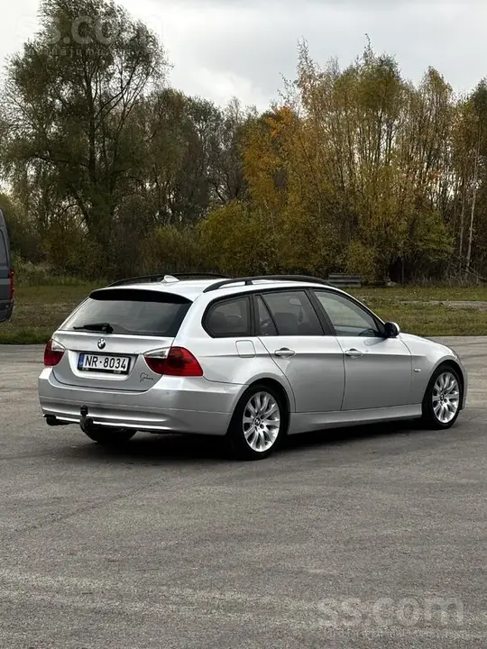 BMW 320 2007 photo 3