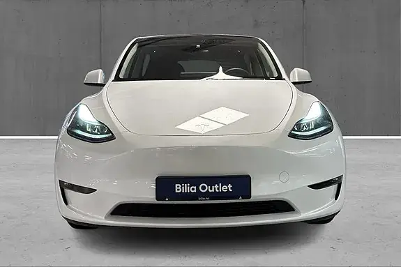 Tesla Model Y 2024 photo 2