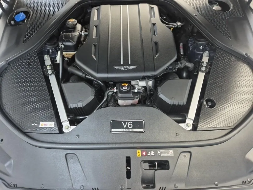 Genesis G90 2022 photo 5