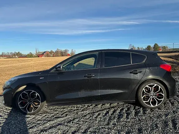 Ford Focus 2021 photo 4