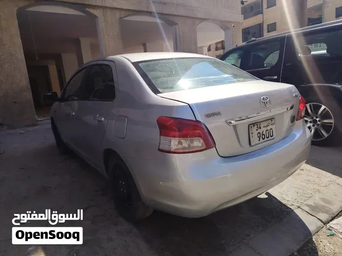 Toyota Yaris 2009 photo 3