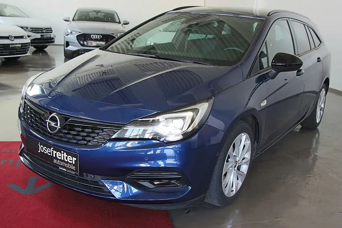 Opel Astra 2021 photo 3