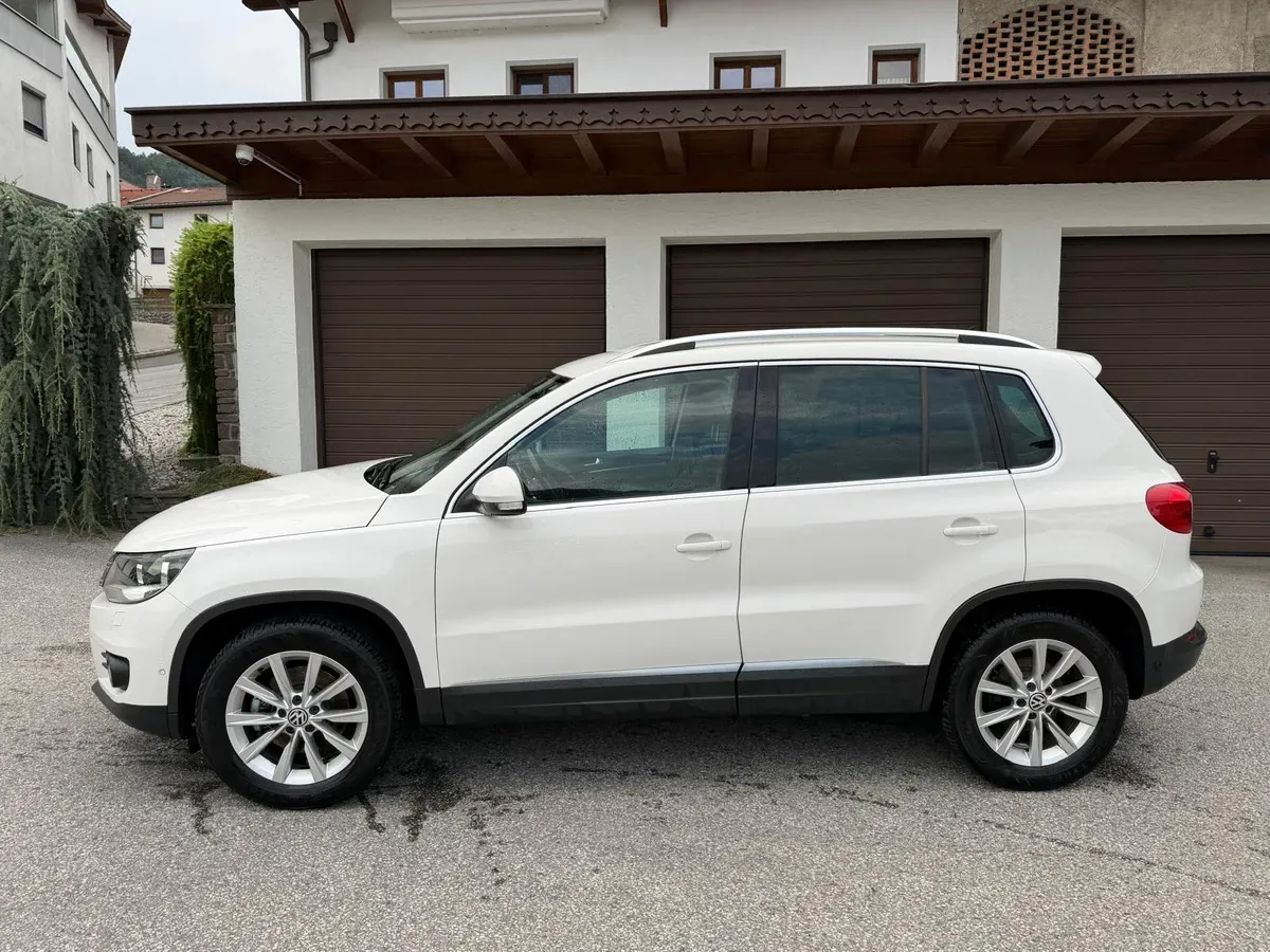 Volkswagen Tiguan 2012 photo 3