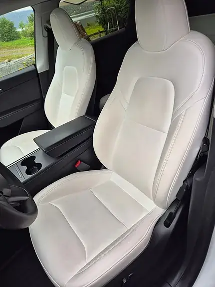 Tesla Model Y 2023 photo 5