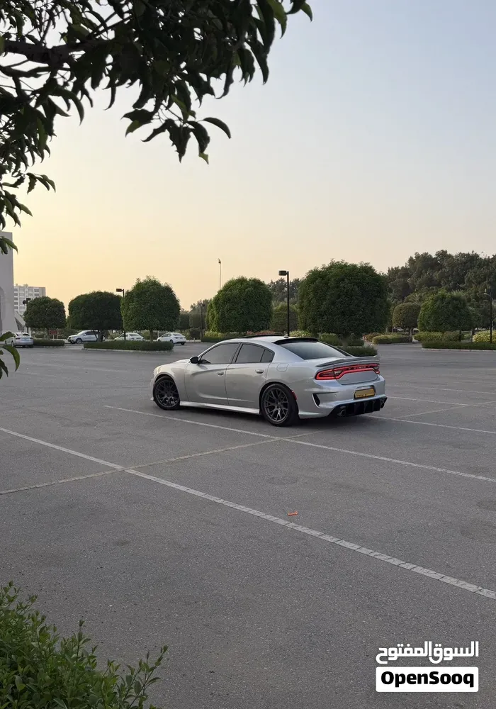 Dodge Charger 2020 photo 2