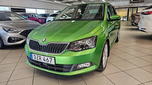 Skoda Fabia 2015 photo 3