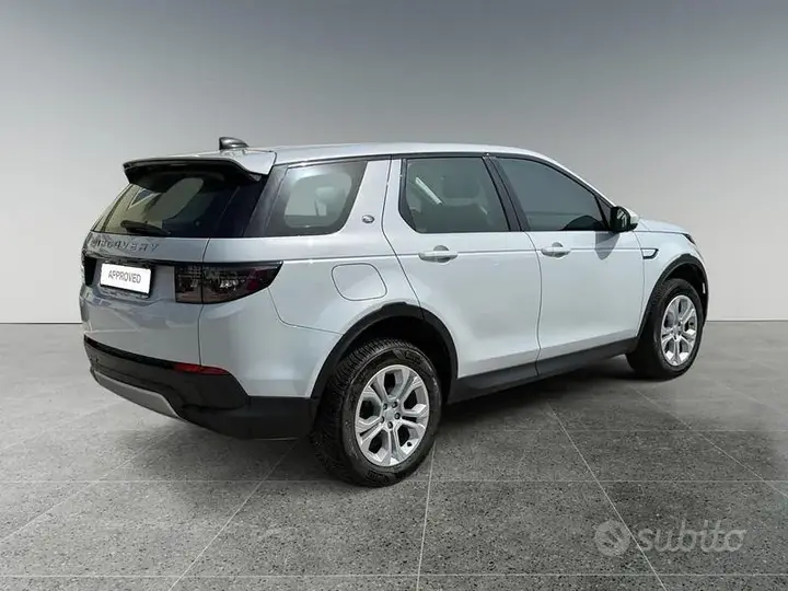 Land Rover Discovery Sport 2020 photo 2