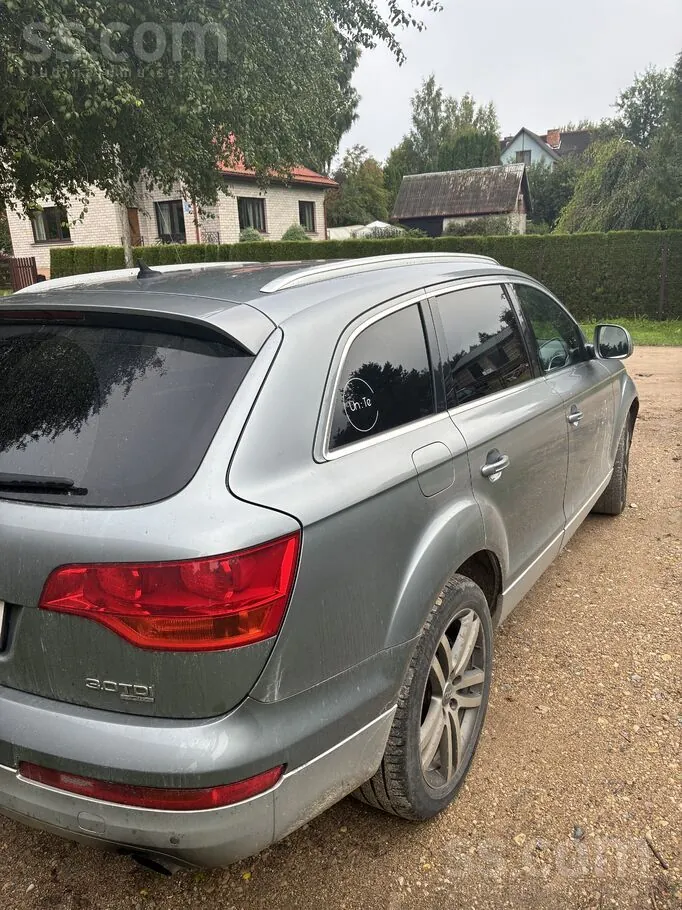 Audi Q7 2006 photo 2