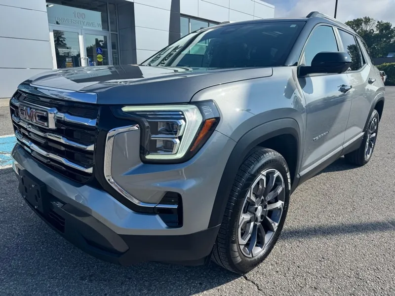 GMC Terrain 2026 photo 2