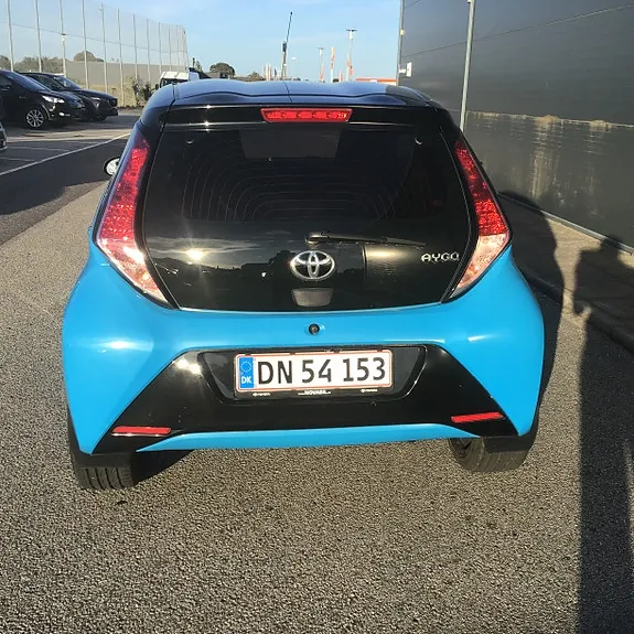 Toyota Aygo 2015 photo 3