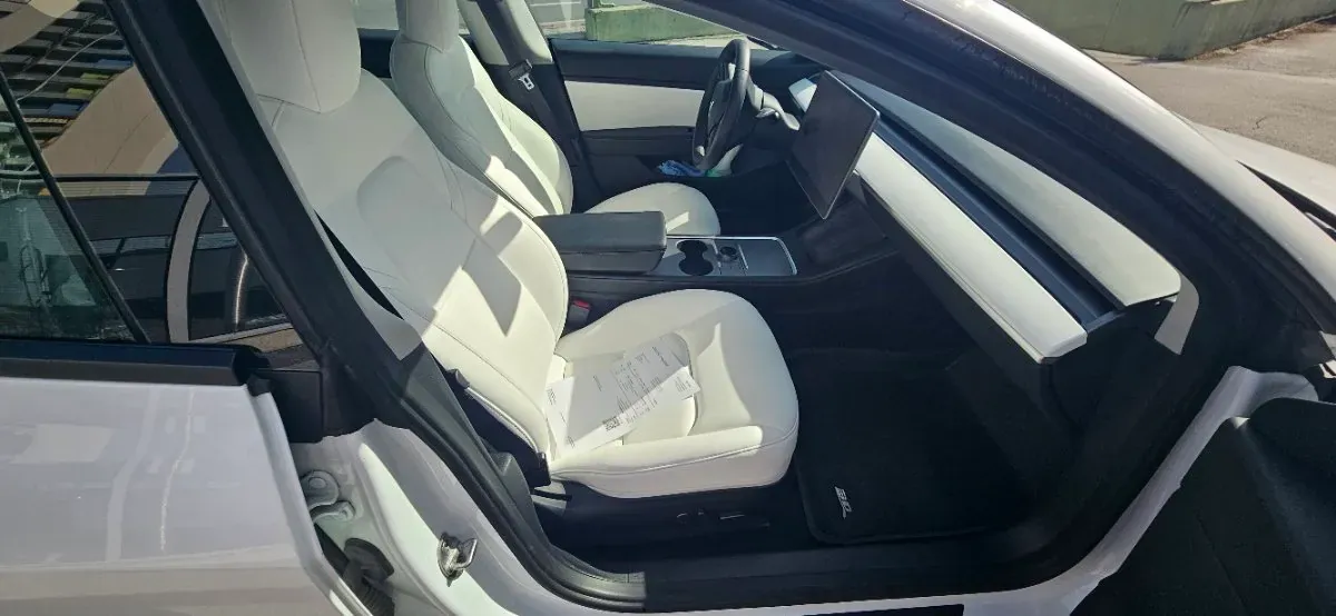 Tesla Model 3 2021 photo 3