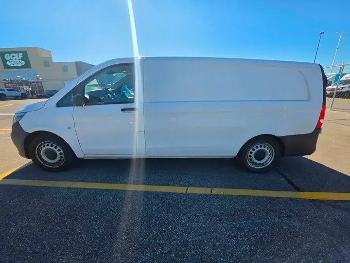 Mercedes-Benz Metris