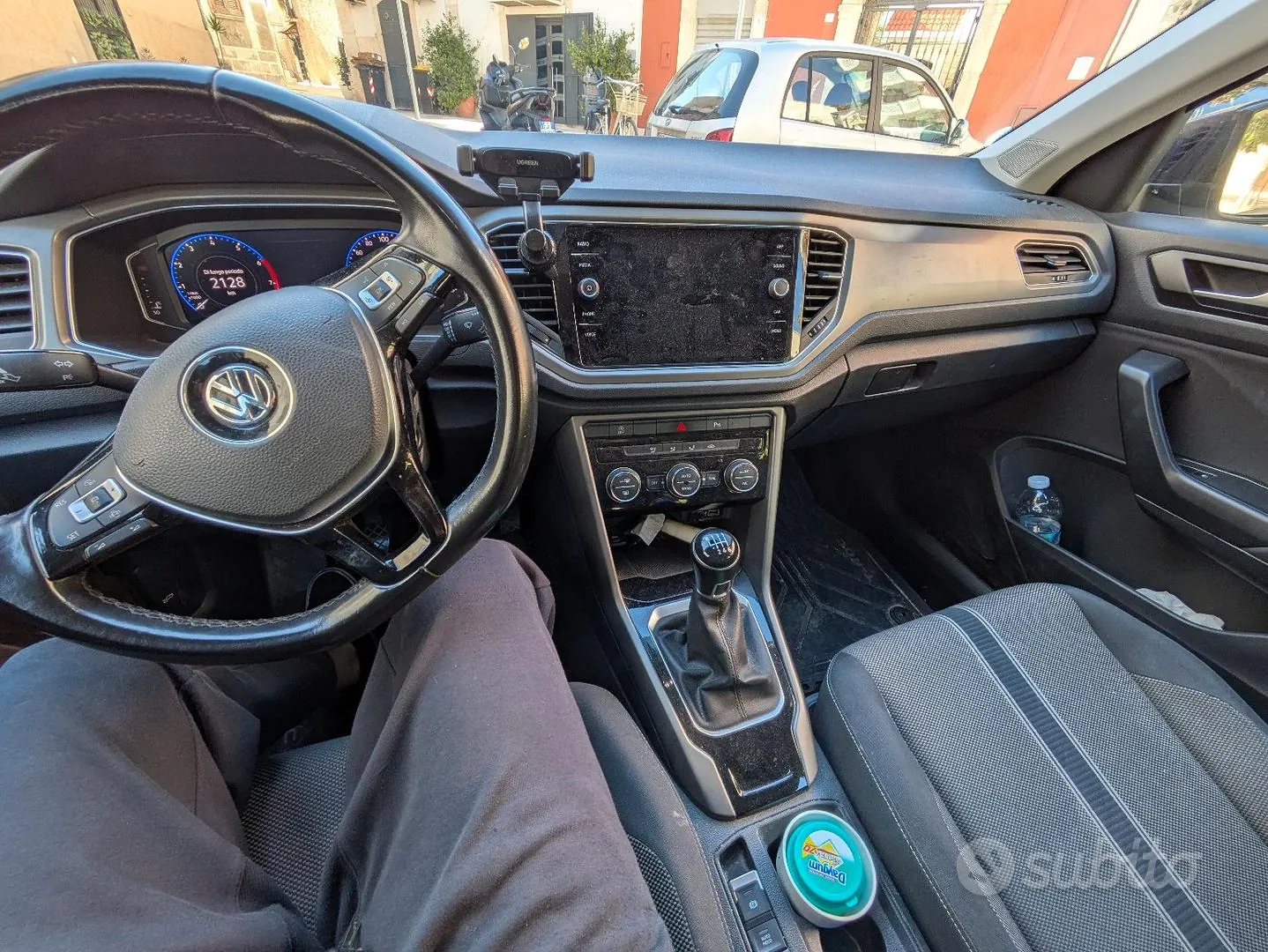 Volkswagen T-Roc 2020 photo 3