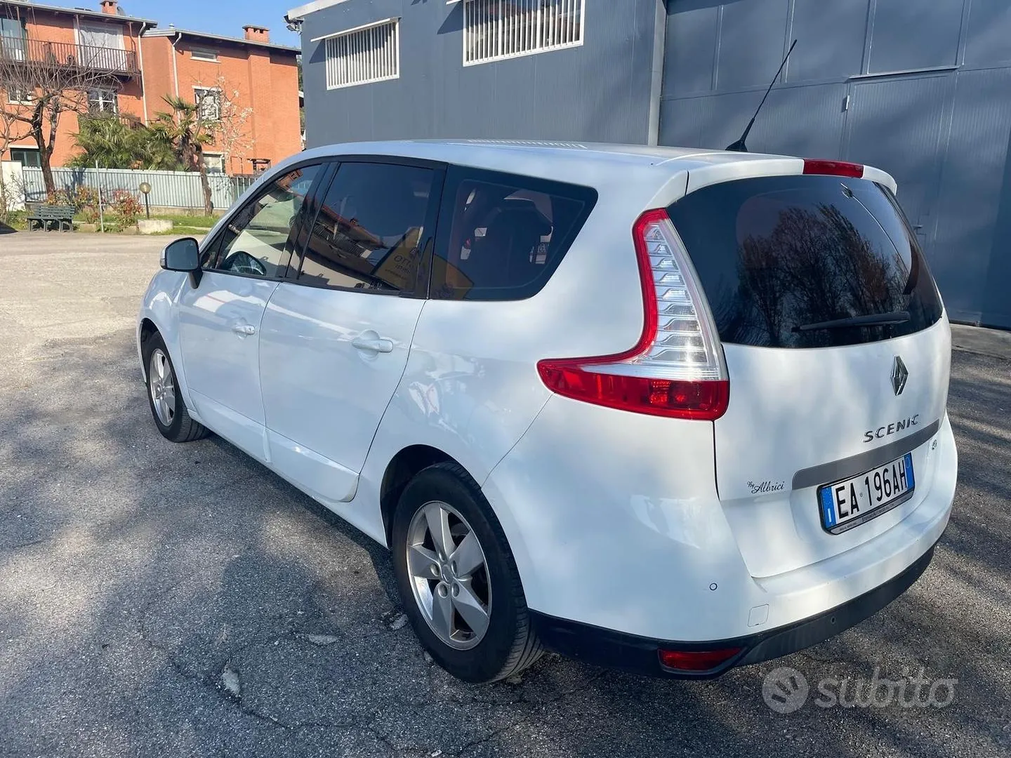 Renault Scenic 2009 photo 3