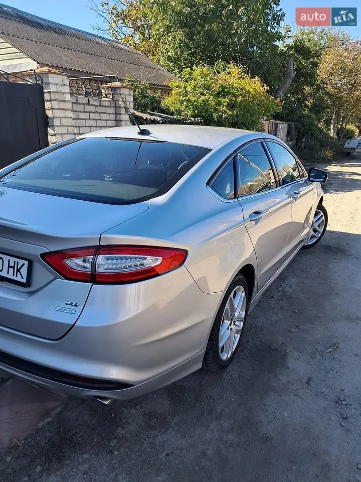 Ford Fusion 2014 photo 4