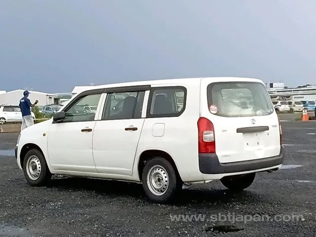 Toyota Probox 2010 photo 3