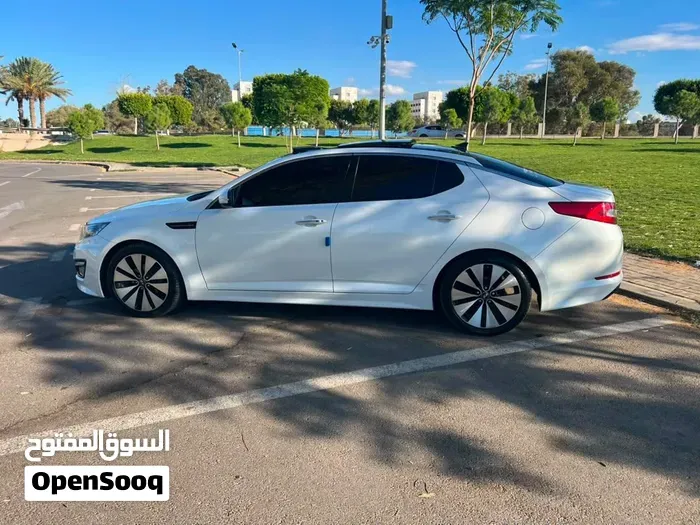 Kia K5 2012 photo 2