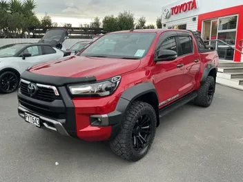 Toyota Hilux 2023 photo 4