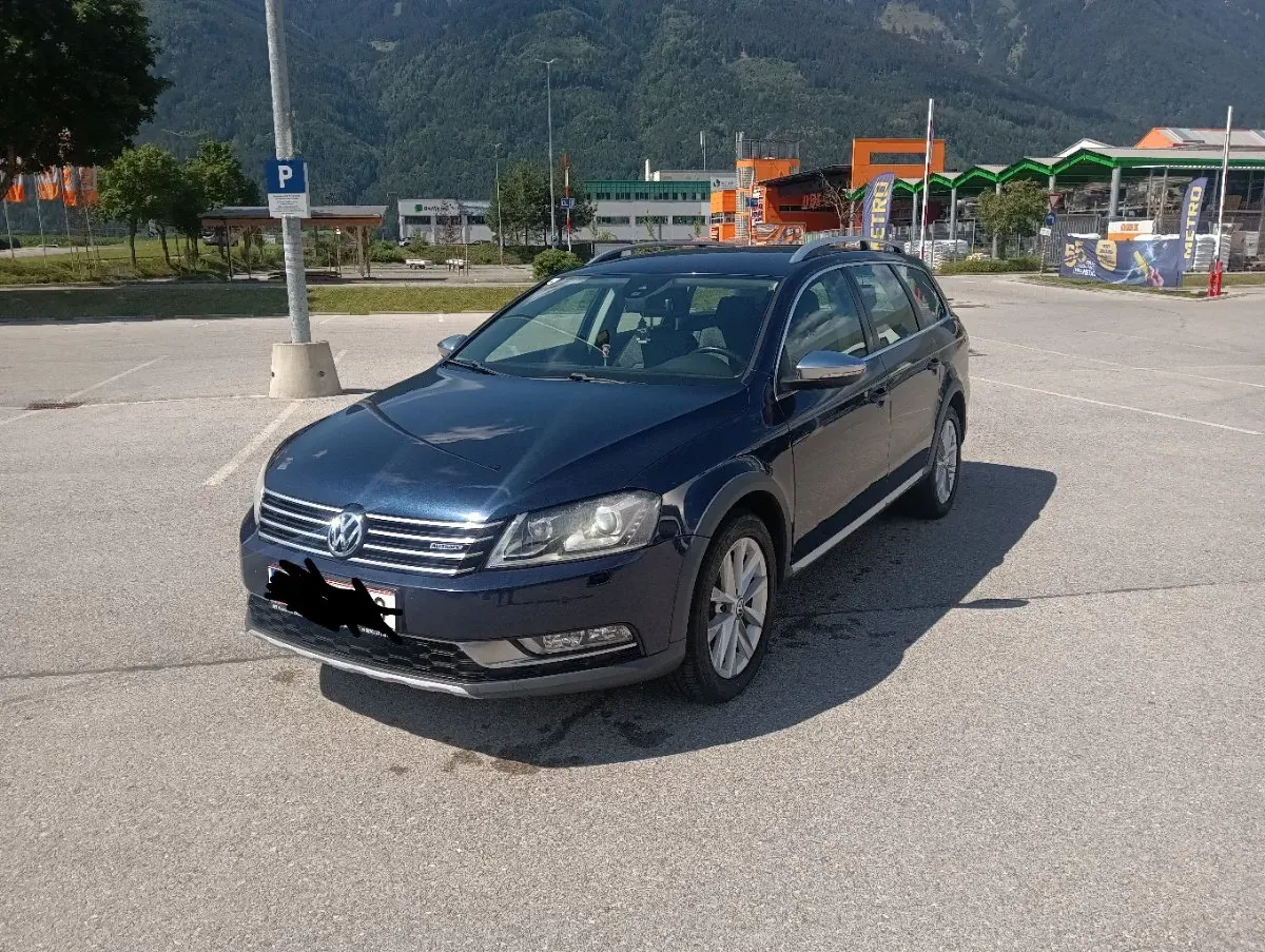 Volkswagen Passat 2014 photo 2