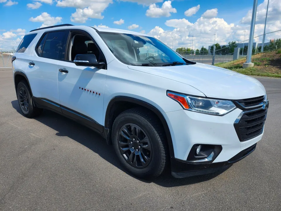 Chevrolet Traverse 2018 photo 2