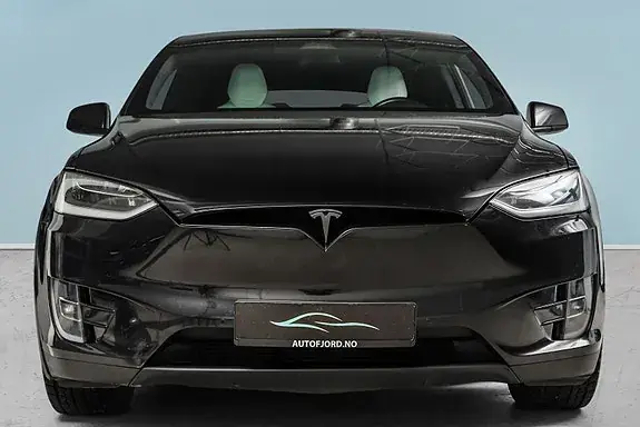 Tesla Model X 2017 photo 3
