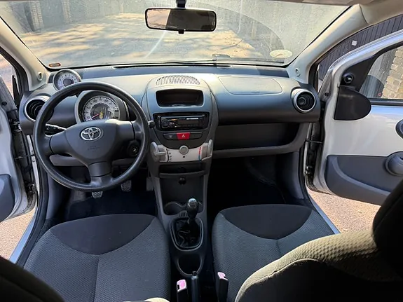 Toyota Aygo 2007 photo 5