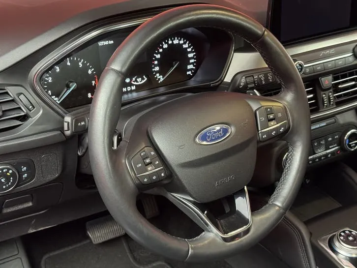 Ford Focus 2019 photo 3