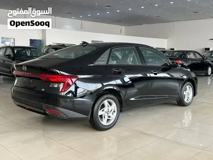 Hyundai Accent 2026 photo 4