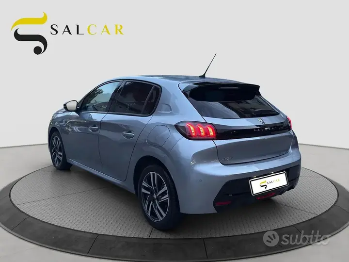 Peugeot 208 2023 photo 4