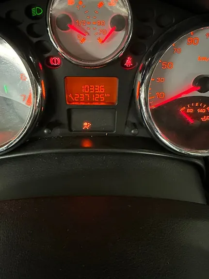 Peugeot 207 Cc 2009 photo 2