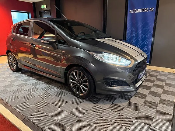 Ford Fiesta 2017 photo 2